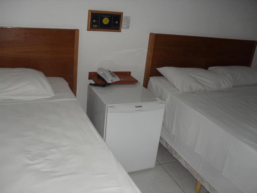 Hotel Beto Rocha Santa Fe do Sul Oda fotoğraf